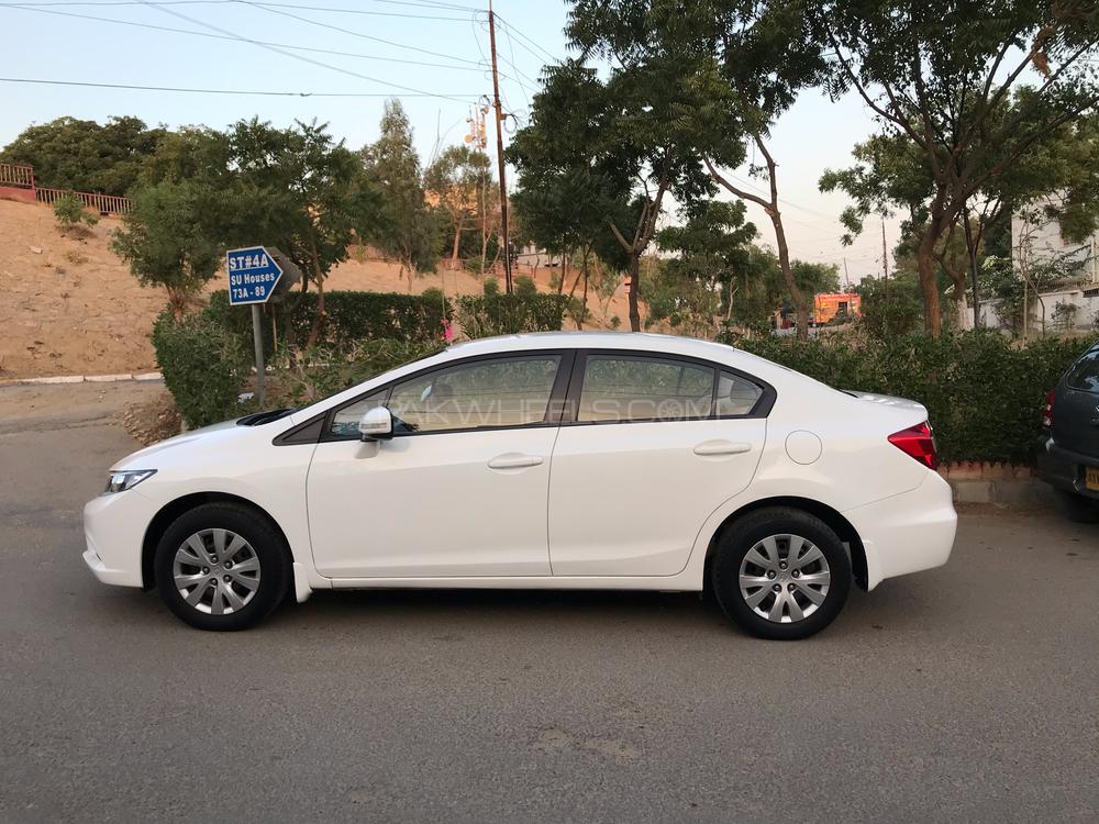Honda Civic 2013 for Sale in Karachi Honda Civic 2013 for Sale in Karachi Image-5