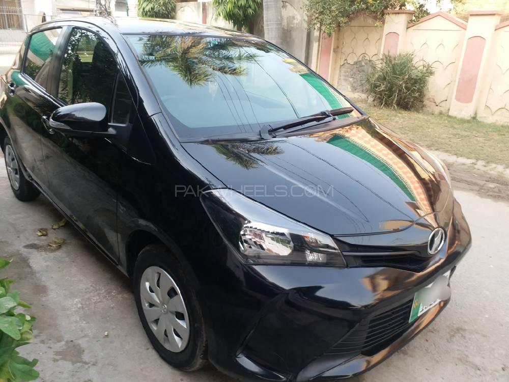 Toyota Vitz 2014 for Sale in Lahore Toyota Vitz 2014 for Sale in Lahore Image-6