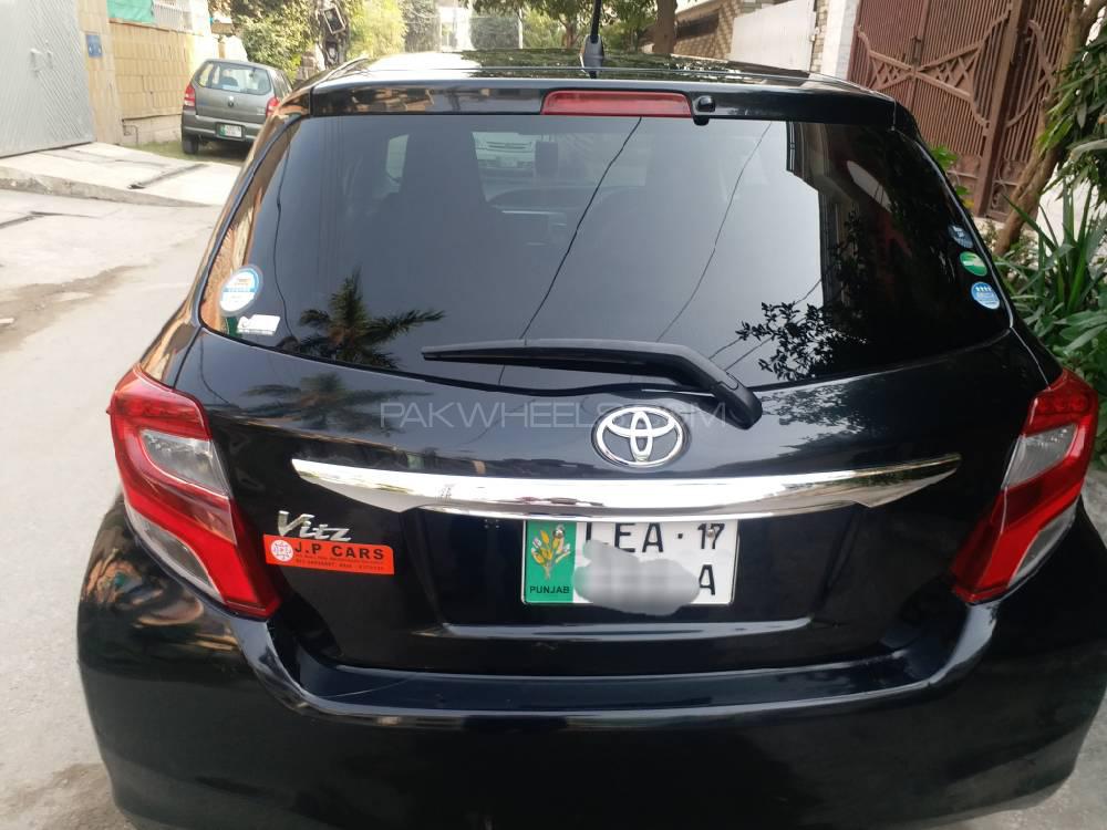 Toyota Vitz 2014 for Sale in Lahore Toyota Vitz 2014 for Sale in Lahore Image-7