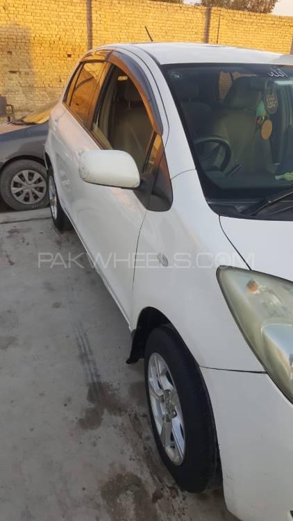 Toyota Vitz 2006 for Sale in Quetta Toyota Vitz 2006 for Sale in Quetta Image-13