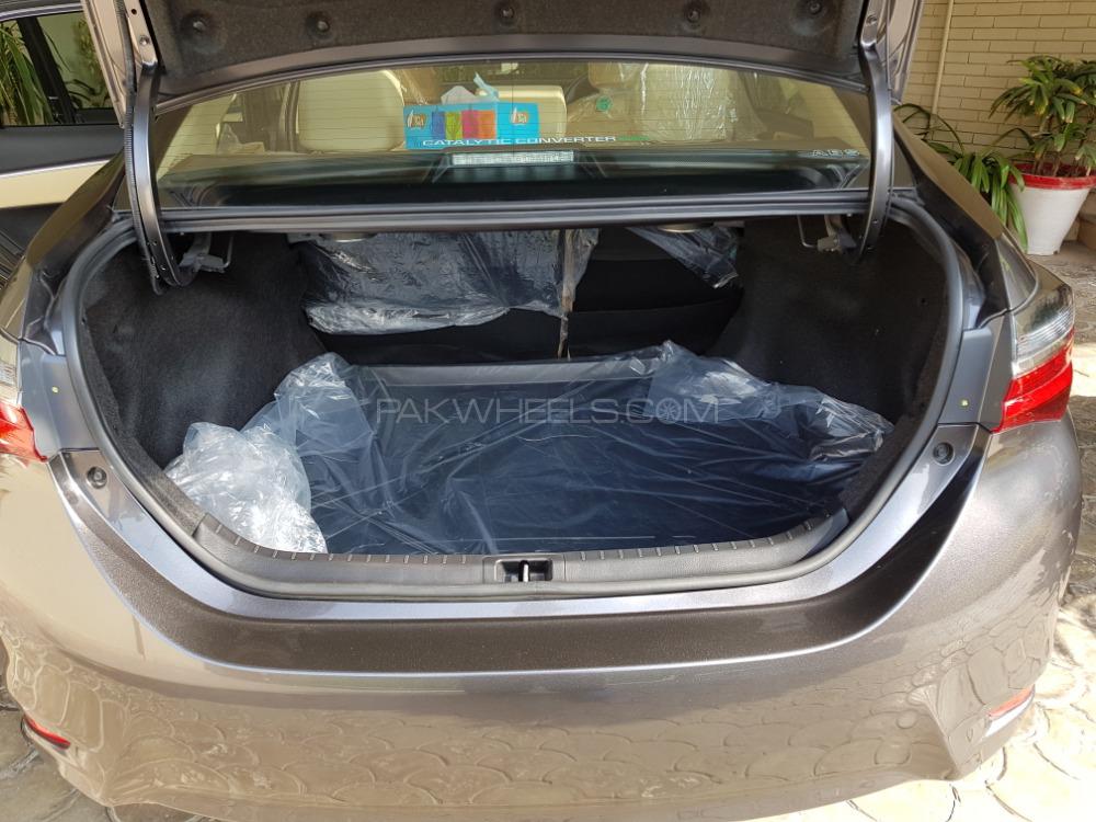 Toyota Corolla 2019 for Sale in Rawalpindi Toyota Corolla 2019 for Sale in Rawalpindi Image-9