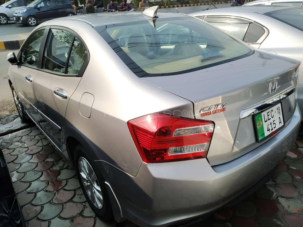 Honda City 2018 for Sale in Lahore Honda City 2018 for Sale in Lahore Image-12