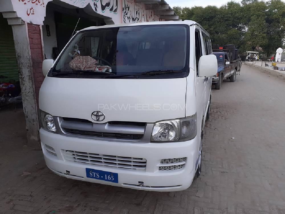 Toyota Hiace 2007 for Sale in Peshawar Image-1