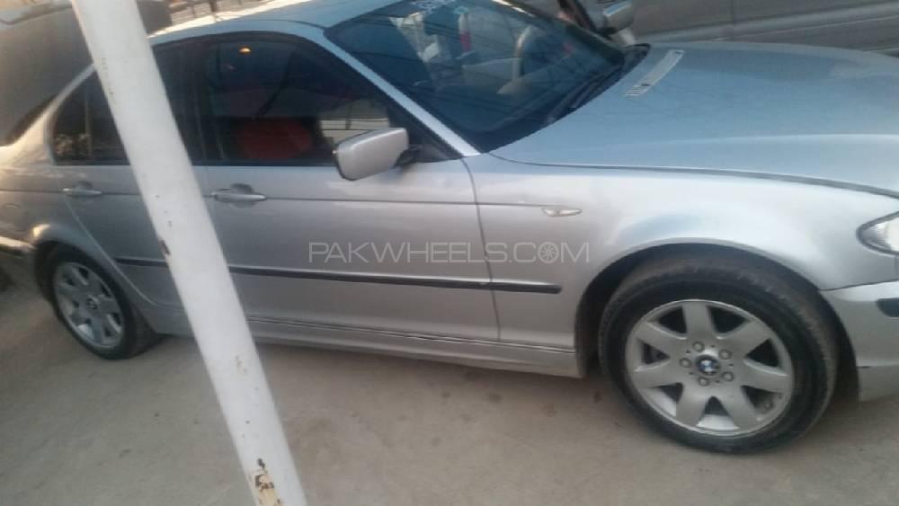 BMW 3 Series 2002 for Sale in Islamabad BMW 3 Series 2002 for Sale in Islamabad Image-9