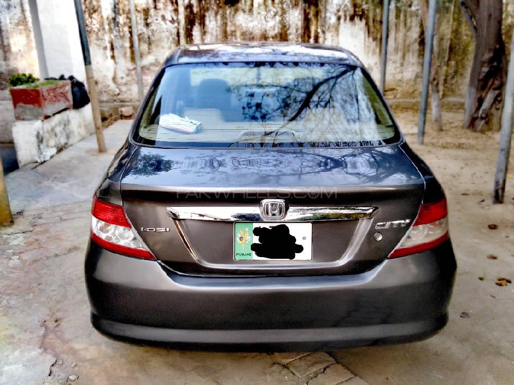 ہونڈا سٹی 2005 for Sale in لاہور ہونڈا سٹی 2005 for Sale in لاہور Image-7