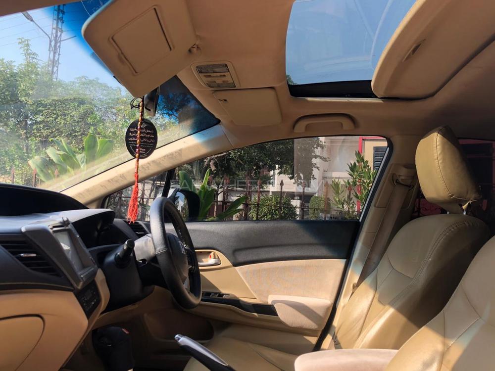 Honda Civic 2013 for Sale in Lahore Honda Civic 2013 for Sale in Lahore Image-10