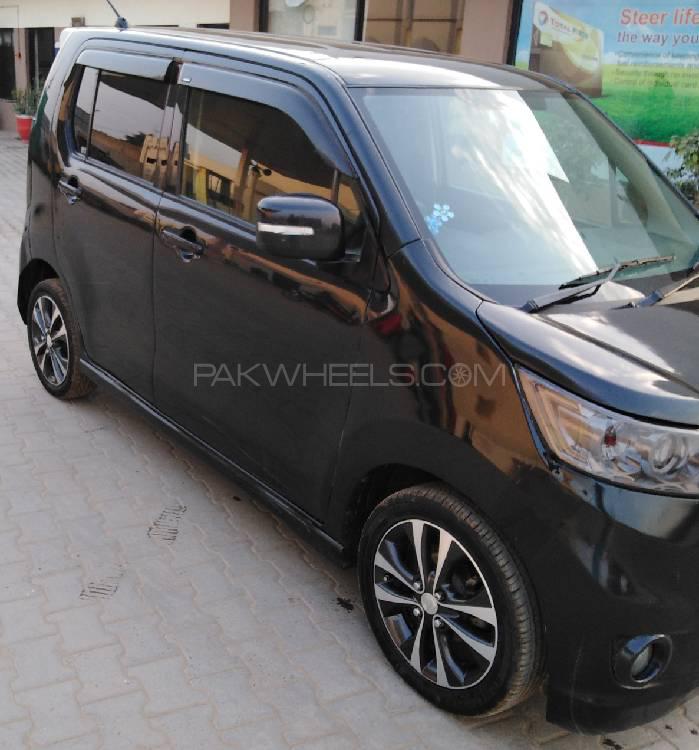 سوزوکی ویگن آر 2014 for Sale in سیالکوٹ سوزوکی ویگن آر 2014 for Sale in سیالکوٹ Image-3