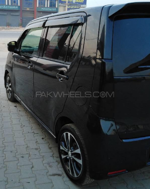 سوزوکی ویگن آر 2014 for Sale in سیالکوٹ سوزوکی ویگن آر 2014 for Sale in سیالکوٹ Image-4