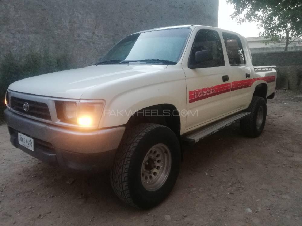 Toyota Hilux 2000 for Sale in Rawalpindi Toyota Hilux 2000 for Sale in Rawalpindi Image-3