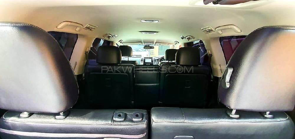 Toyota Land Cruiser 2012 for Sale in Lahore Toyota Land Cruiser 2012 for Sale in Lahore Image-11