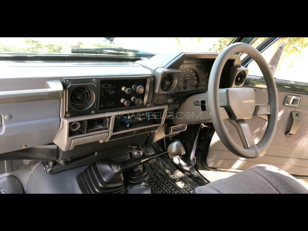 Toyota Land Cruiser 1991 for Sale in Lahore Toyota Land Cruiser 1991 for Sale in Lahore Image-7