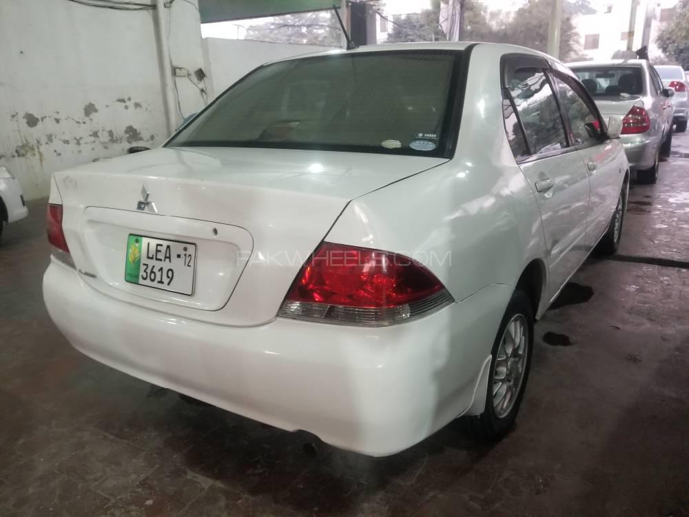 Mitsubishi Lancer 2006 for Sale in Lahore Mitsubishi Lancer 2006 for Sale in Lahore Image-3