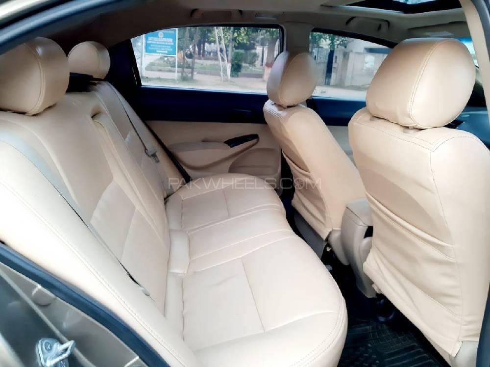 Honda Civic 2010 for Sale in Sargodha Honda Civic 2010 for Sale in Sargodha Image-10