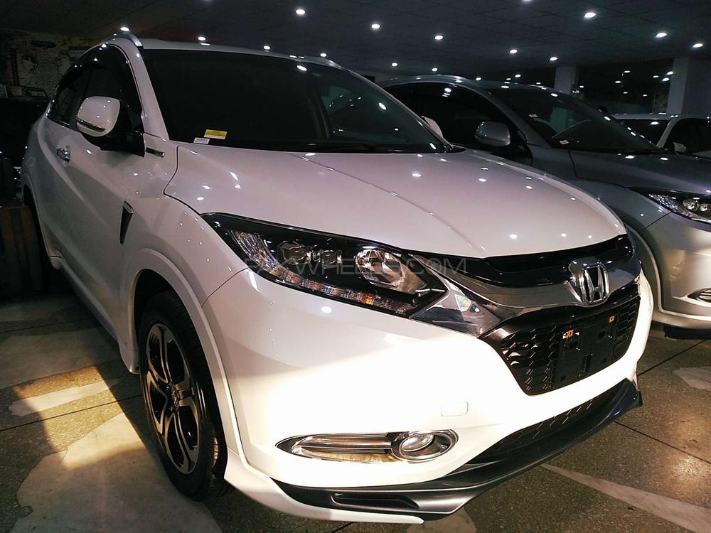 Honda Vezel 2014 for Sale in Rawalpindi Honda Vezel 2014 for Sale in Rawalpindi Image-3