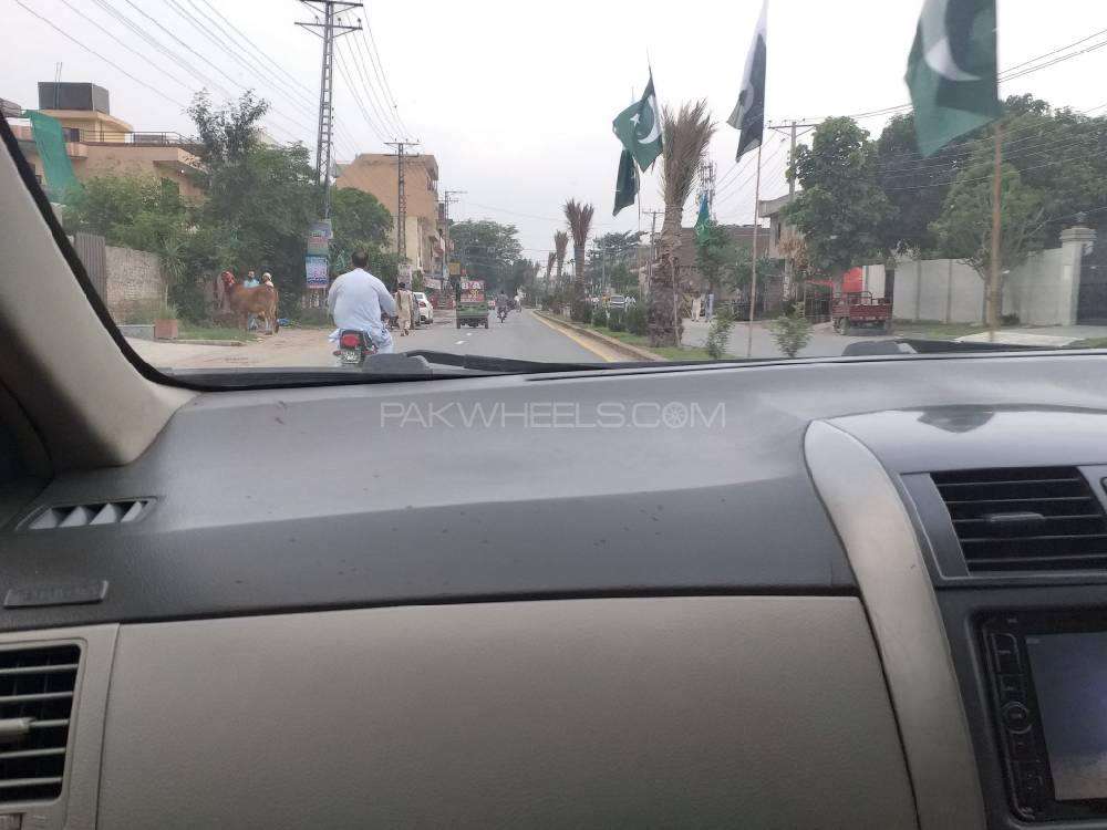Toyota Corolla 2010 for Sale in Lahore Toyota Corolla 2010 for Sale in Lahore Image-8