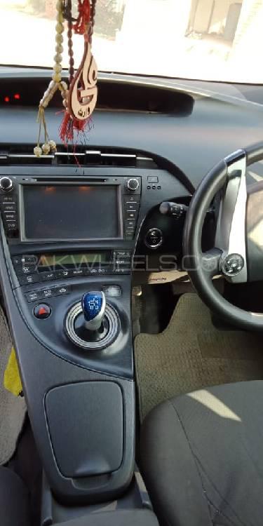Toyota Prius 2010 for Sale in Sahiwal Image-1