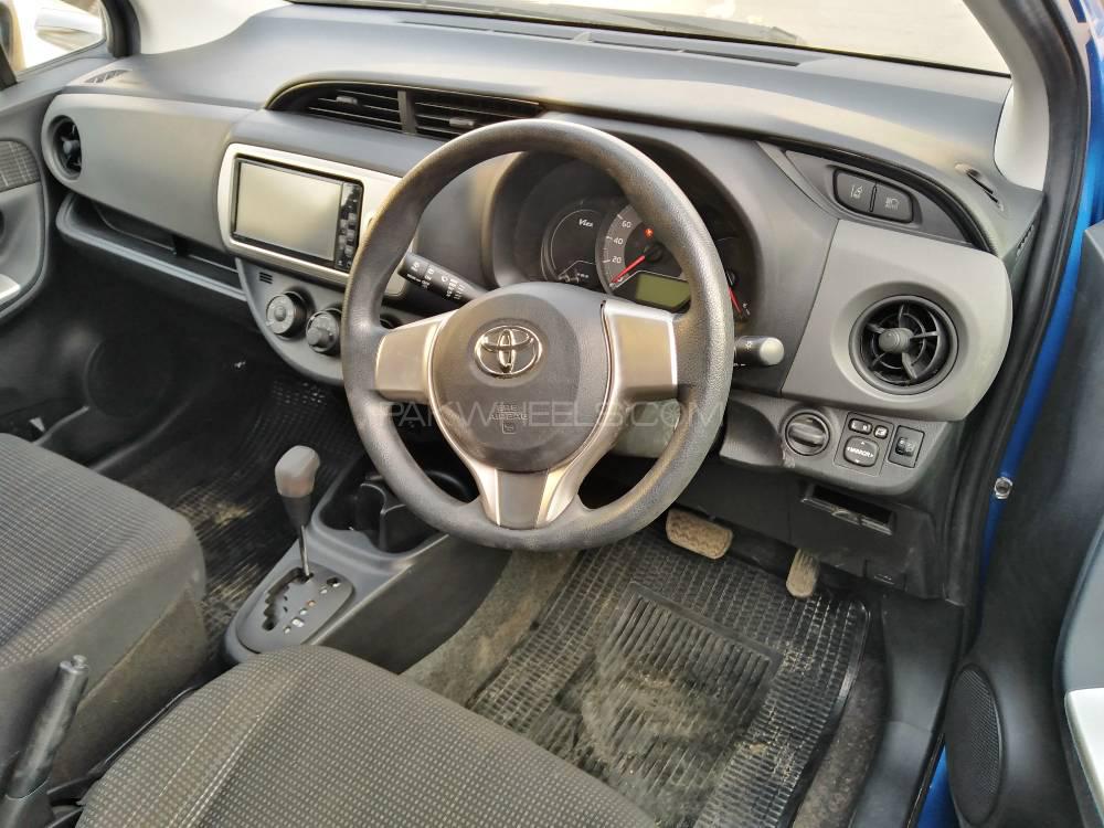 Toyota Vitz 2016 for Sale in Karachi Toyota Vitz 2016 for Sale in Karachi Image-4