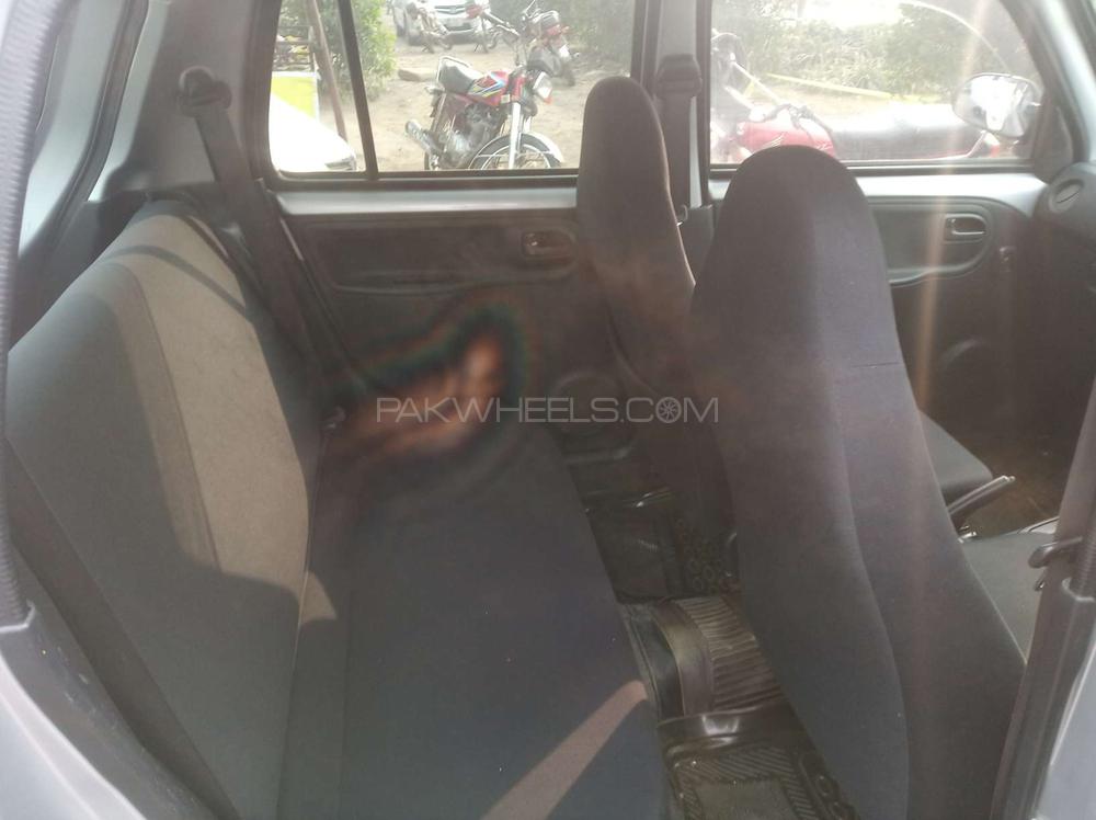 Daihatsu Esse 2011 for Sale in Gujranwala Daihatsu Esse 2011 for Sale in Gujranwala Image-8