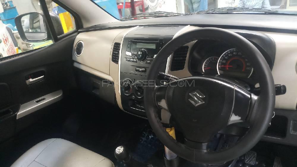 سوزوکی ویگن آر 2017 for Sale in ملتان سوزوکی ویگن آر 2017 for Sale in ملتان Image-3