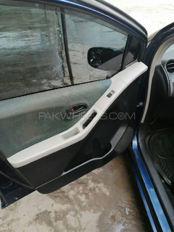 Toyota Vitz 2007 for Sale in Rawalpindi Toyota Vitz 2007 for Sale in Rawalpindi Image-12