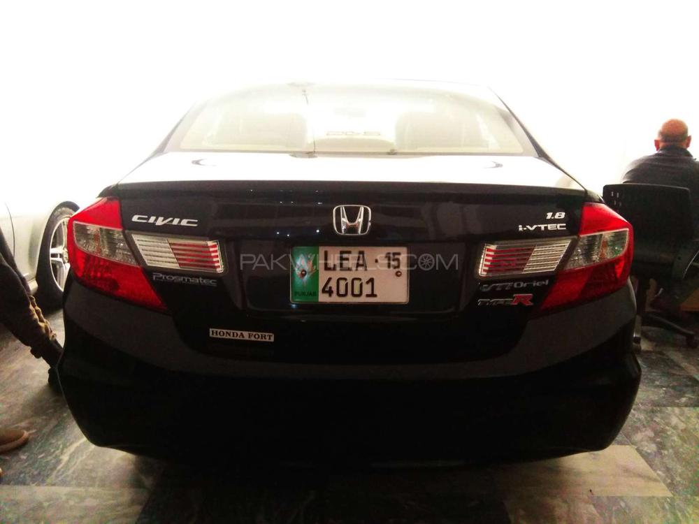 Honda Civic 2013 for Sale in Lahore Honda Civic 2013 for Sale in Lahore Image-11
