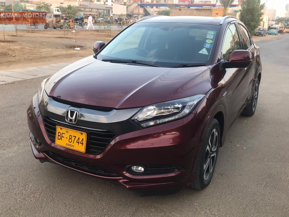 Honda Vezel 2015 for Sale in Karachi Honda Vezel 2015 for Sale in Karachi Image-13