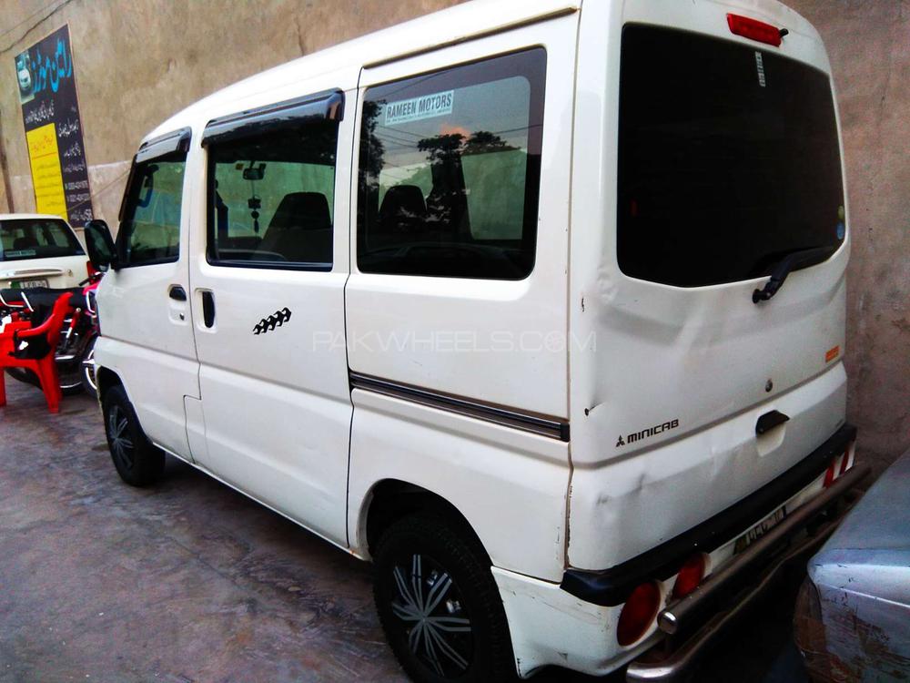 Mitsubishi Minica 2011 for Sale in Lahore Mitsubishi Minica 2011 for Sale in Lahore Image-9