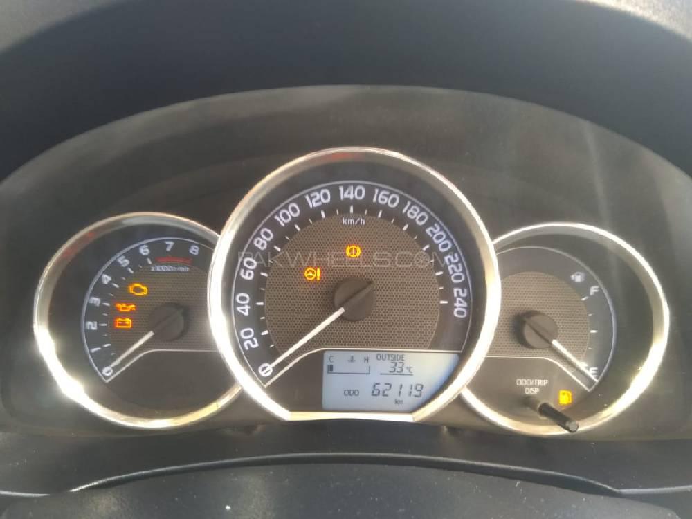 Toyota Corolla 2015 for Sale in Karachi Toyota Corolla 2015 for Sale in Karachi Image-8