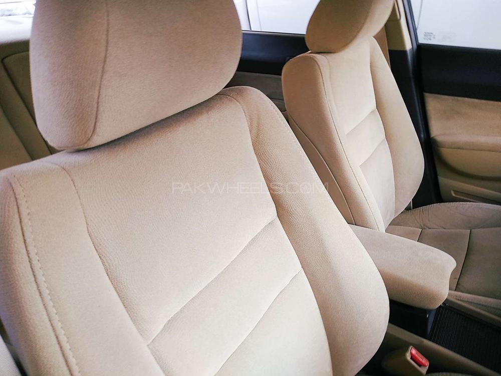 Honda Civic 2009 for Sale in Rawalpindi Honda Civic 2009 for Sale in Rawalpindi Image-8