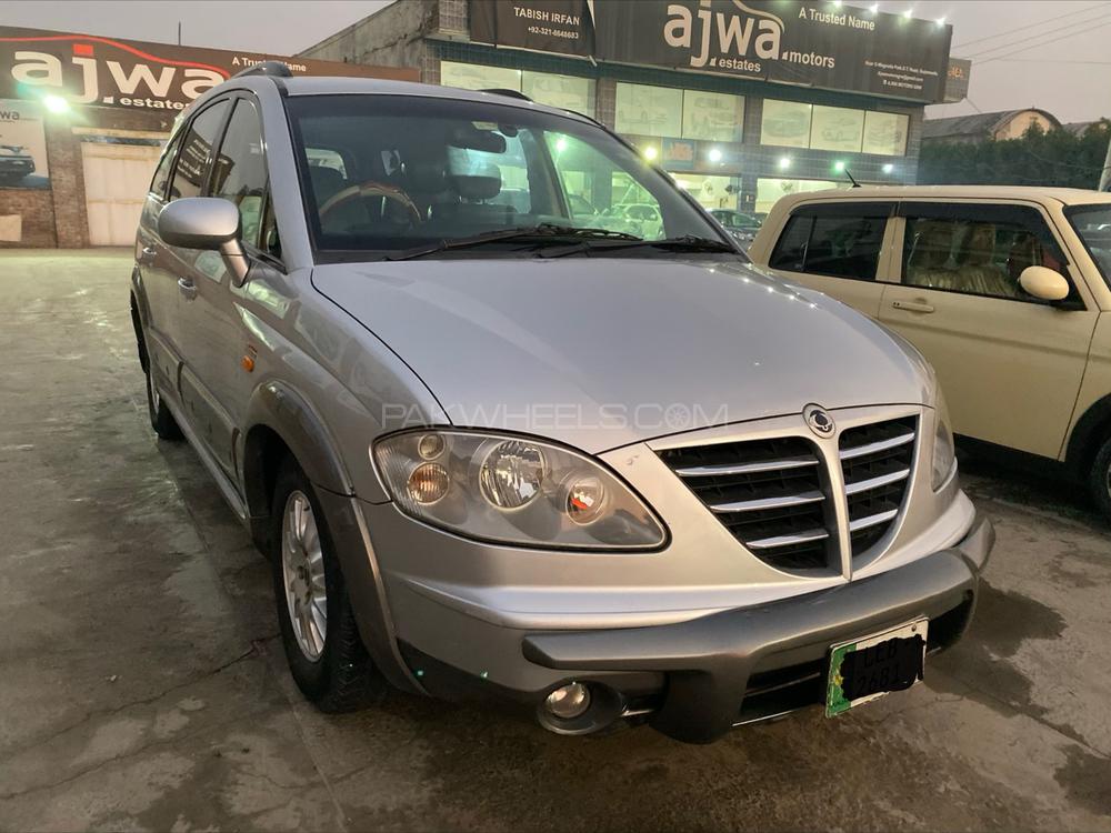 SsangYong Stavic 2006 for Sale in Gujranwala Image-1