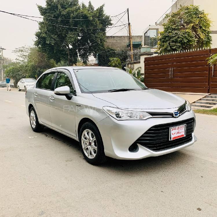 Toyota Corolla Axio 2015 for Sale in Lahore Toyota Corolla Axio 2015 for Sale in Lahore Image-5
