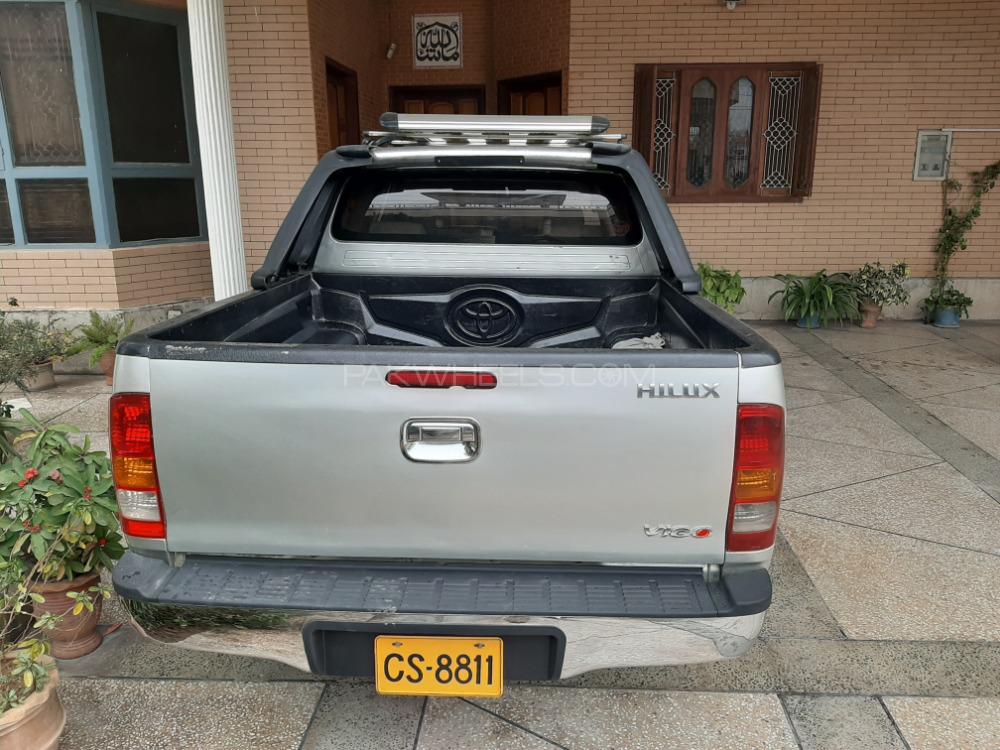 Toyota Hilux 2005 for Sale in Rawalpindi Toyota Hilux 2005 for Sale in Rawalpindi Image-4