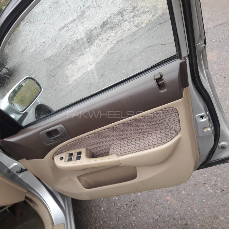 Honda Civic 2005 for Sale in Islamabad Honda Civic 2005 for Sale in Islamabad Image-9