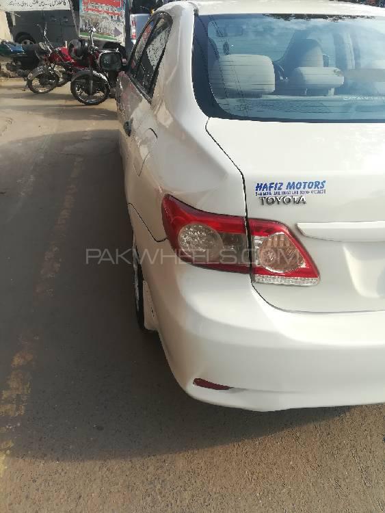 Toyota Corolla 2014 for Sale in Lahore Toyota Corolla 2014 for Sale in Lahore Image-3