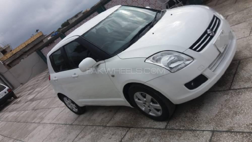 Suzuki Swift 2012 for Sale in Rawalpindi Suzuki Swift 2012 for Sale in Rawalpindi Image-2