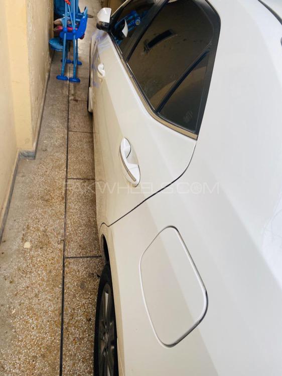 Toyota Corolla 2016 for Sale in Lahore Toyota Corolla 2016 for Sale in Lahore Image-2