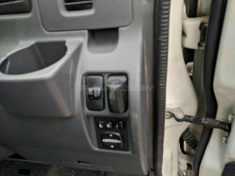 ڈائیہاتسو ہائی جیٹ 2010 for Sale in لاہور ڈائیہاتسو ہائی جیٹ 2010 for Sale in لاہور Image-9