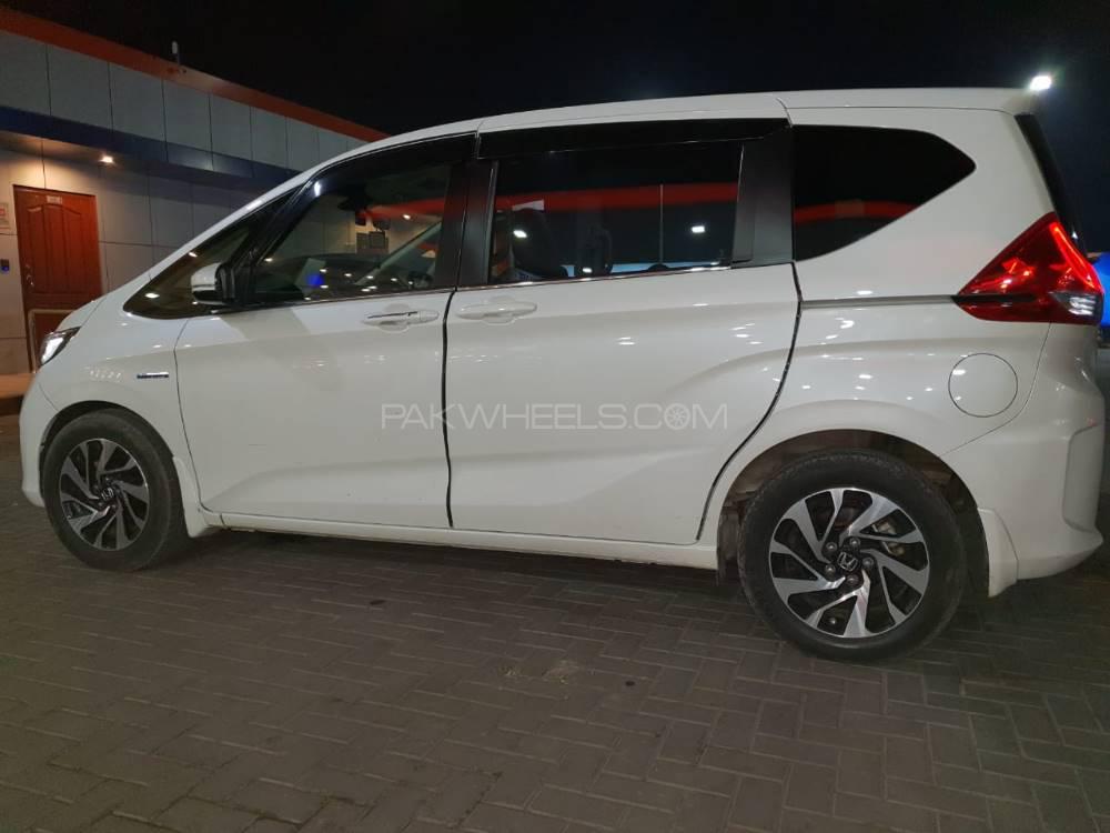 Honda Freed 2017 for Sale in Sialkot Honda Freed 2017 for Sale in Sialkot Image-7