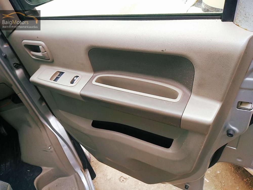 نسان کلپر 2014 for Sale in راولپنڈی نسان کلپر 2014 for Sale in راولپنڈی Image-9
