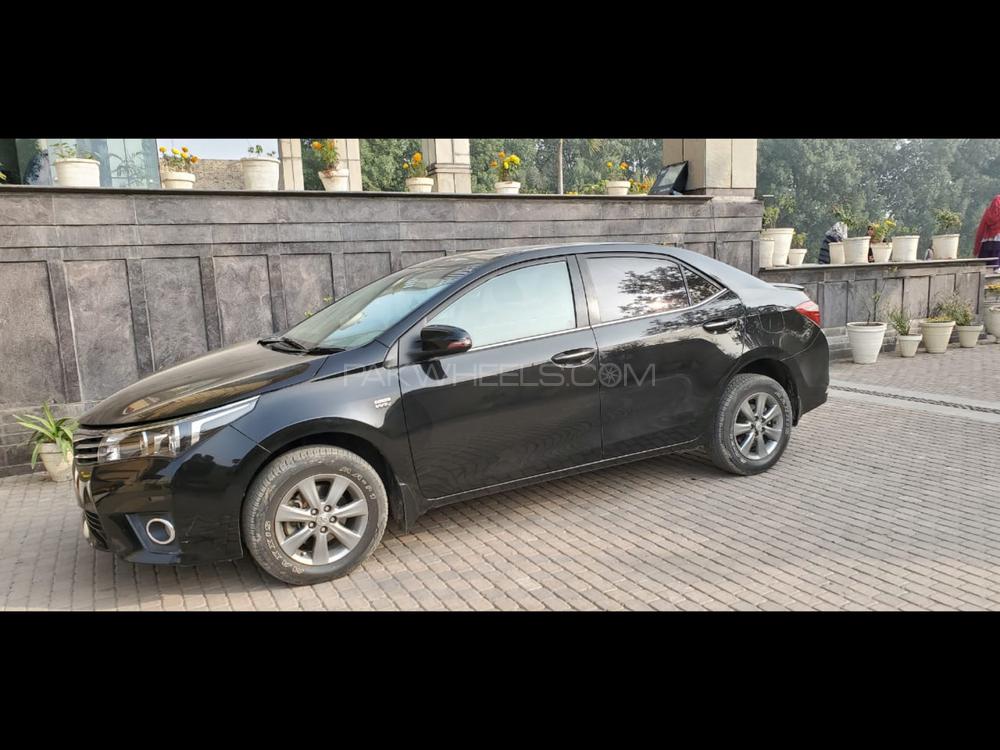 Toyota Corolla 2016 for Sale in Lahore Toyota Corolla 2016 for Sale in Lahore Image-5