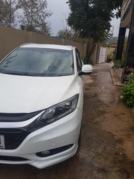 Honda Vezel 2015 for Sale in Kotli Ak Honda Vezel 2015 for Sale in Kotli Ak Image-3
