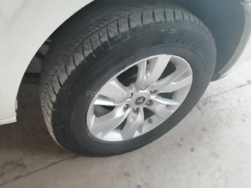 Mitsubishi Pajero 2005 for Sale in Rawalpindi Mitsubishi Pajero 2005 for Sale in Rawalpindi Image-11
