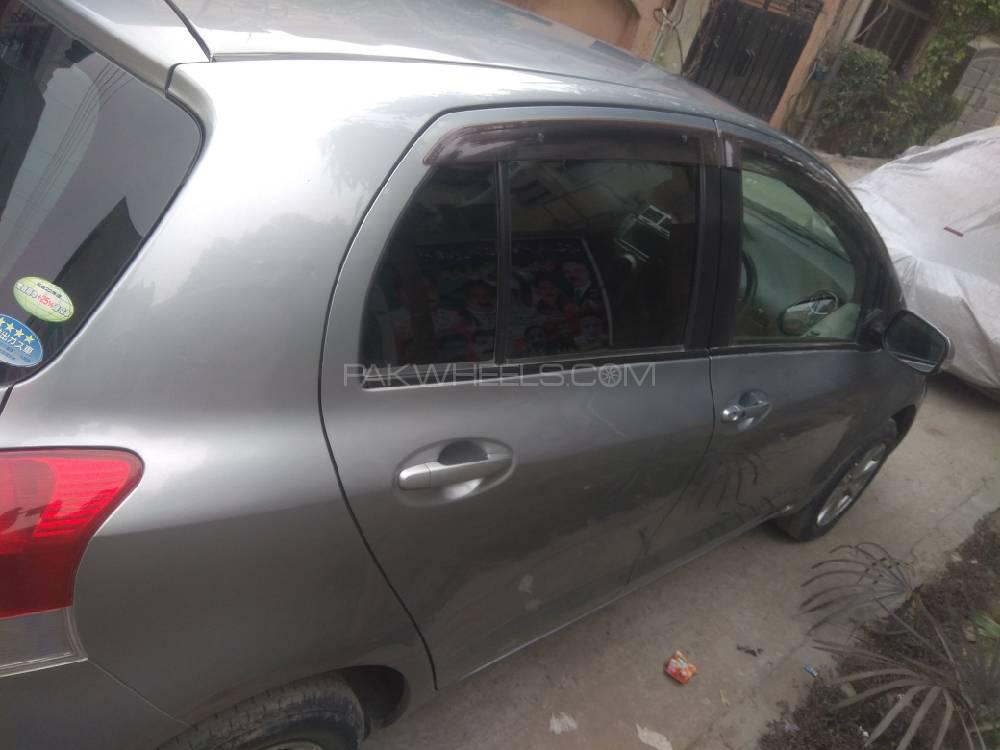 Toyota Vitz 2010 for Sale in Lahore Toyota Vitz 2010 for Sale in Lahore Image-4