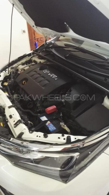 Toyota Corolla 2017 for Sale in Islamabad Image-1