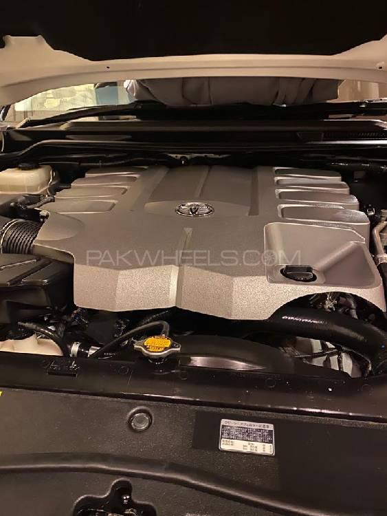 Toyota Land Cruiser 2015 for Sale in Islamabad Toyota Land Cruiser 2015 for Sale in Islamabad Image-3