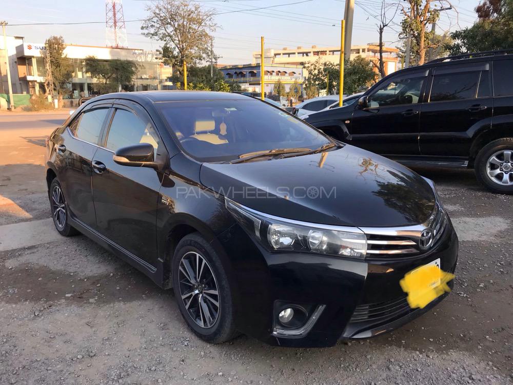 Toyota Corolla 2015 for Sale in Sadiqabad Toyota Corolla 2015 for Sale in Sadiqabad Image-5