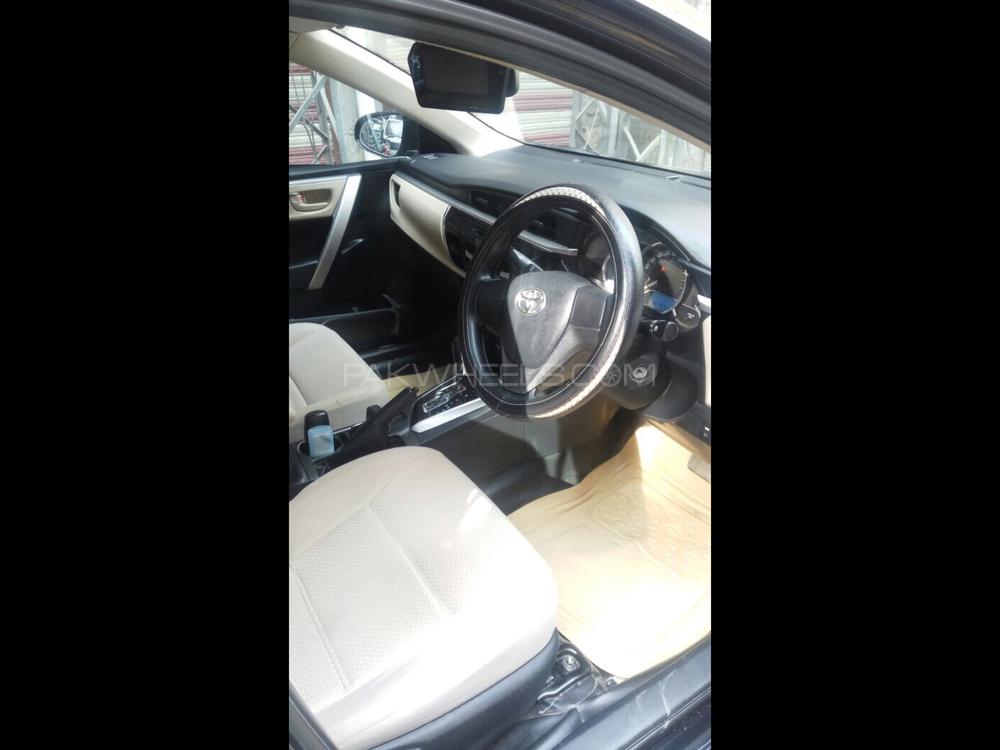 Toyota Corolla 2015 for Sale in Rawalpindi Toyota Corolla 2015 for Sale in Rawalpindi Image-6
