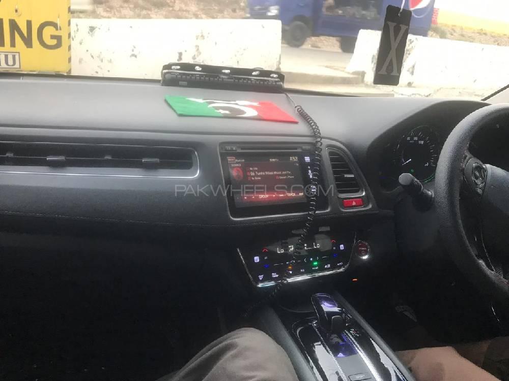 Honda Vezel 2014 for Sale in Karachi Honda Vezel 2014 for Sale in Karachi Image-13