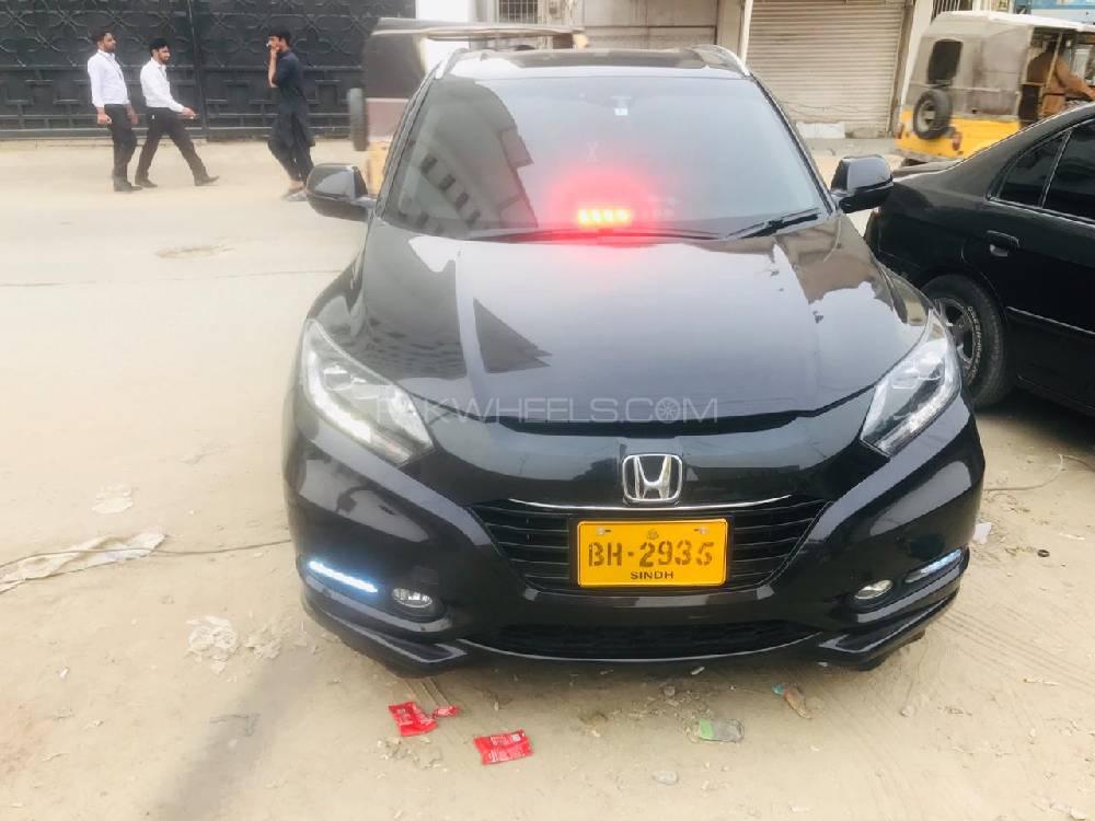 Honda Vezel 2014 for Sale in Karachi Honda Vezel 2014 for Sale in Karachi Image-7
