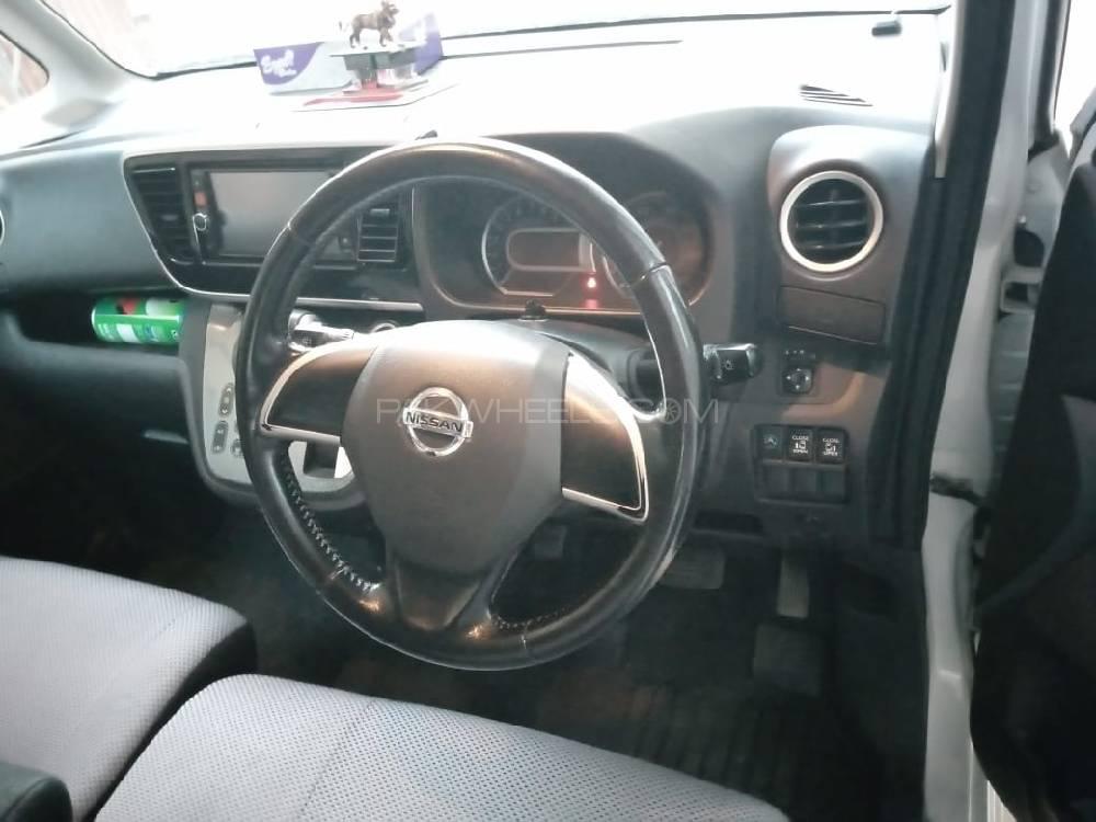Nissan Roox 2014 for Sale in Rawalpindi Nissan Roox 2014 for Sale in Rawalpindi Image-3